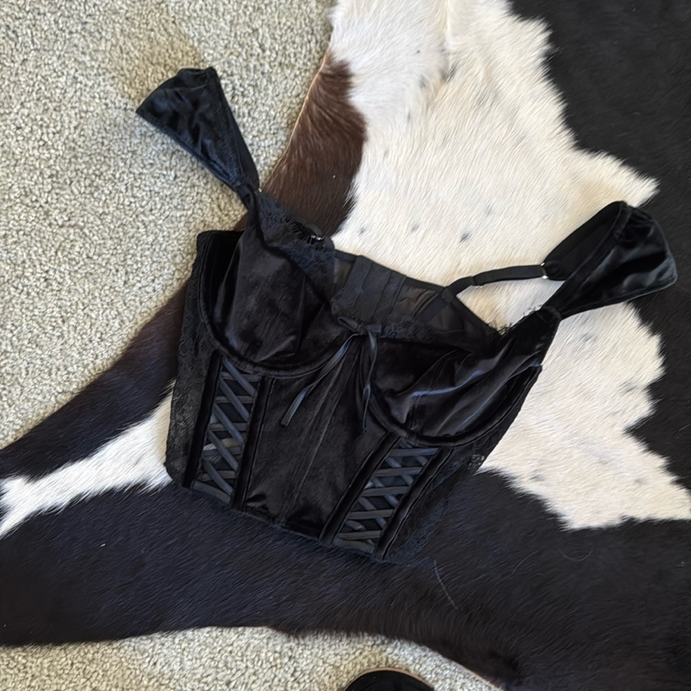 Victoria’s Secret velvet corset size small